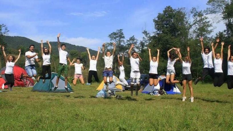 Camping In Clisura Dunarii Ieşelniţa Buitenkant foto